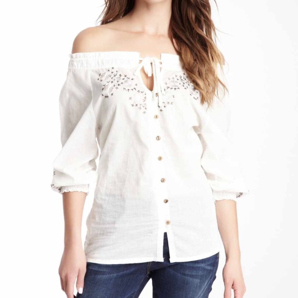 DeVine Smocked neckline top